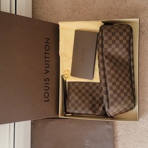 Louis Vuitton Delightful NM Damier MM Handbag